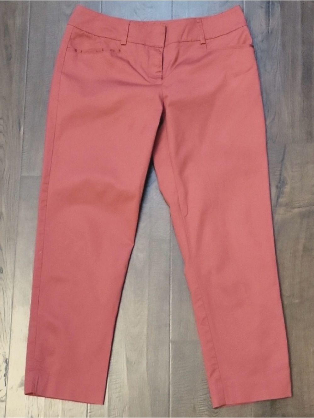 New York & Company Rose Ankle Cropped Pants